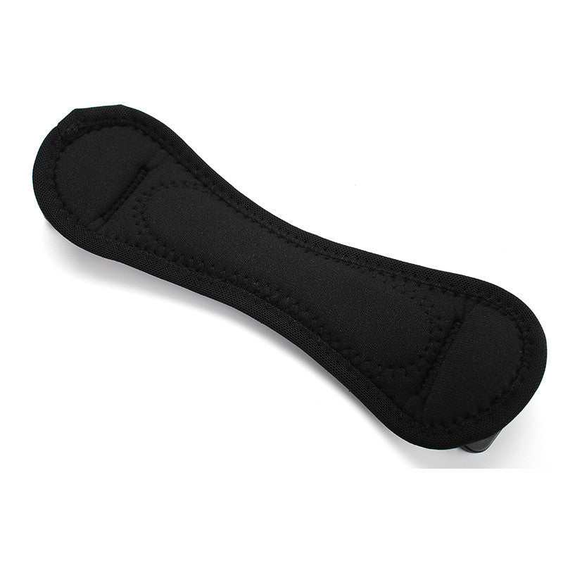 Sports knee protector